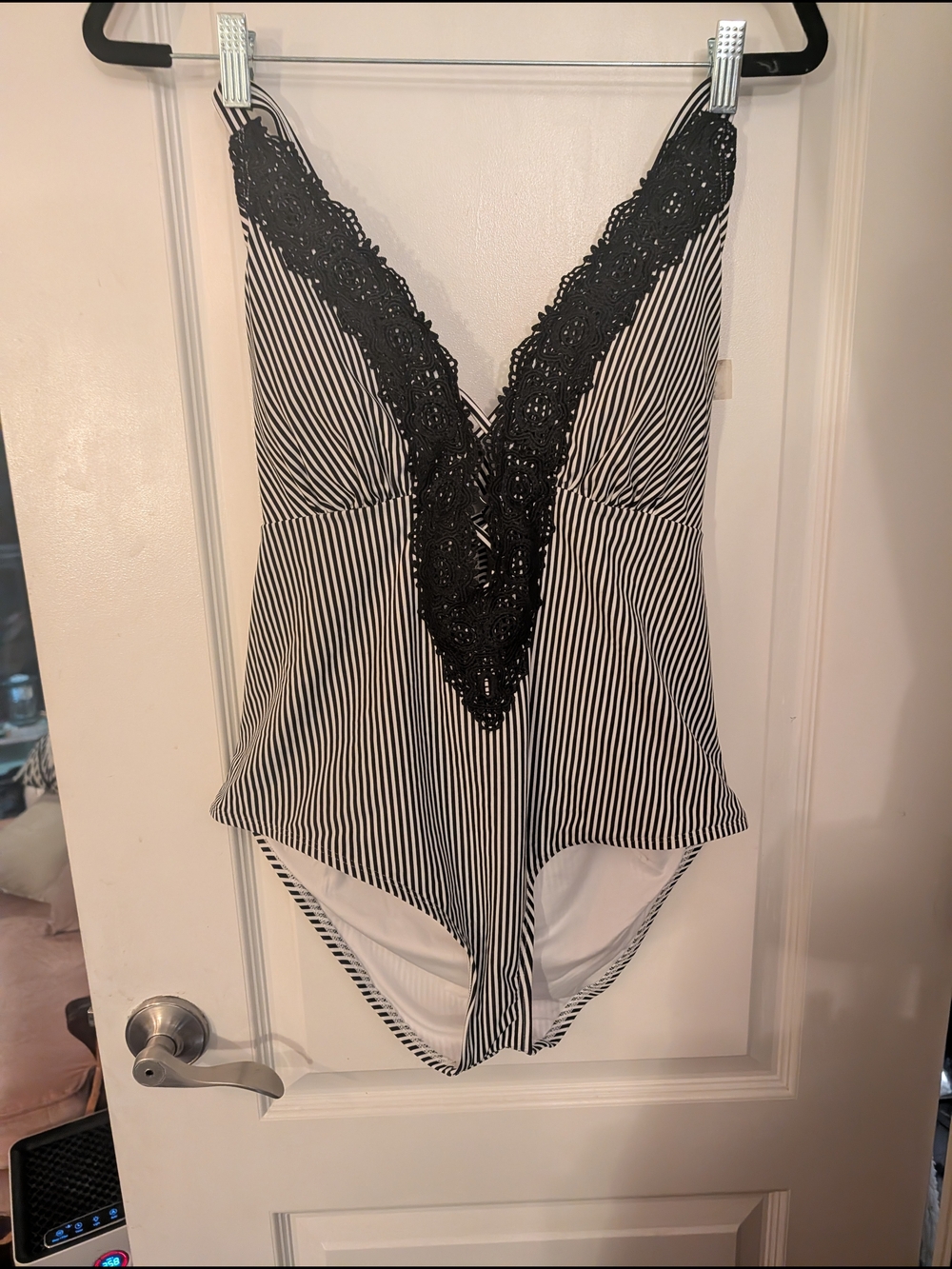 Cupshe Black and White Striped Lace Trim Plunge Bodysuit